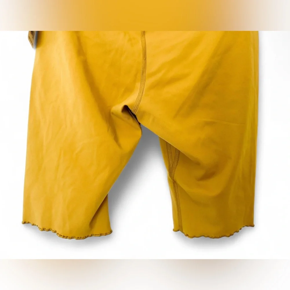 FREE PEOPLE Movement Heart Rate Alchemy Women’s Athletic Bike Shorts - Small
